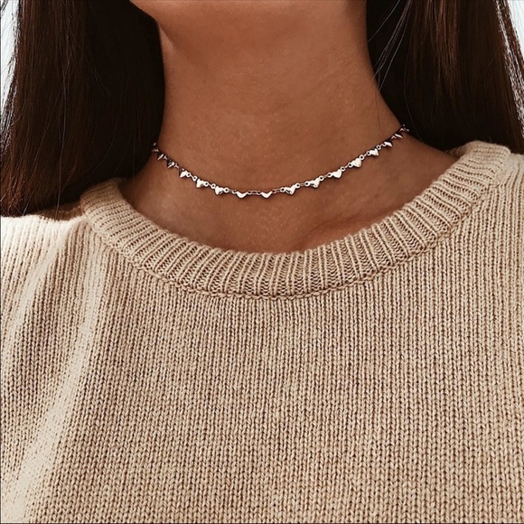 DARLA ✨ Silver Chain Heart Choker Necklace - Picture 2 of 2
